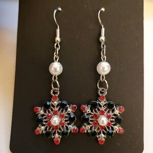 Handmade Pearl Red Green Rhinestone Snowflake Dangle Earrings